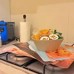 Sofia Mare A Due Passi Daire Trapani