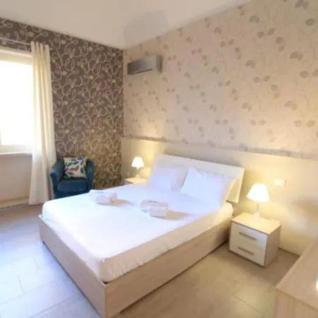 Sofia Mare A Due Passi Трапани